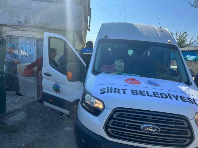 Siirt Belediyesi Deprem Bölgesinde Yaraları Sarıyor