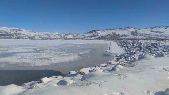 Sıhke Göleti Dondu