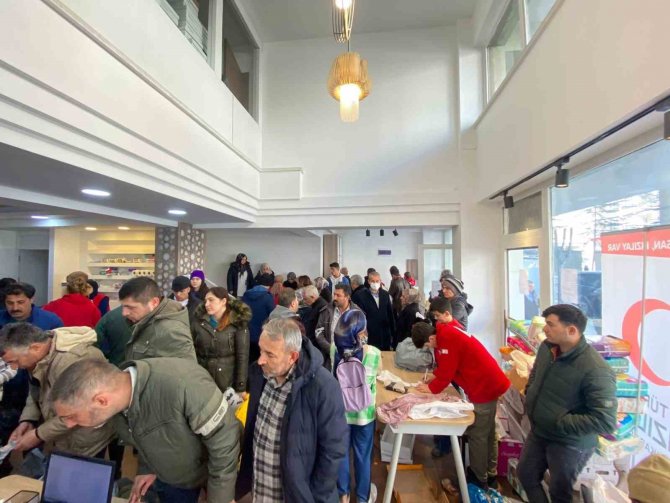 Kızılay’ın Afetzedelere Sağladığı Destek Rakamlarla Açıklandı