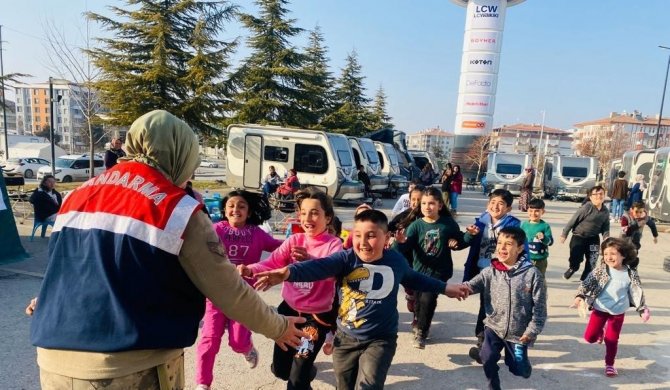 Malatya’da Huzur Ve Güvenin Teminatı "Van Jandarması"
