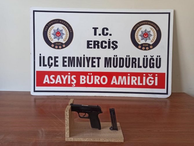 Van’da Değişik Suçlardan 27 Kişi Tutuklandı
