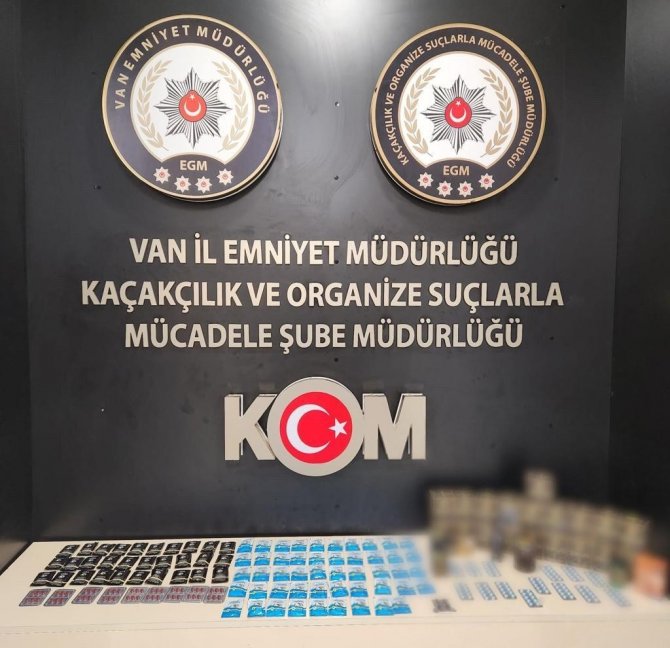 Van’da Gümrük Kaçağı Malzeme Ele Geçirildi