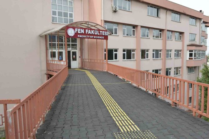 Zbeü’den 2023 Engelsiz Üniversite Ödüllerine Rekor Başvuru