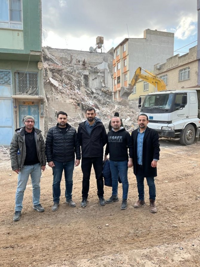 Zbeü Deprem Hasar Komisyonu Deprem Bölgesinde