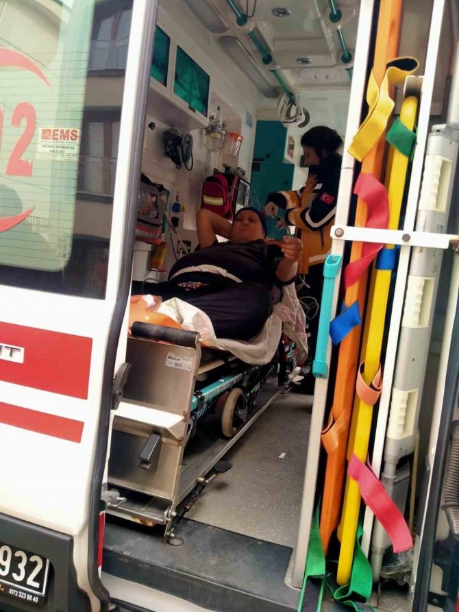 Polis Ekipleri İkna Etti, Tedavi Olmayı Kabul Etti