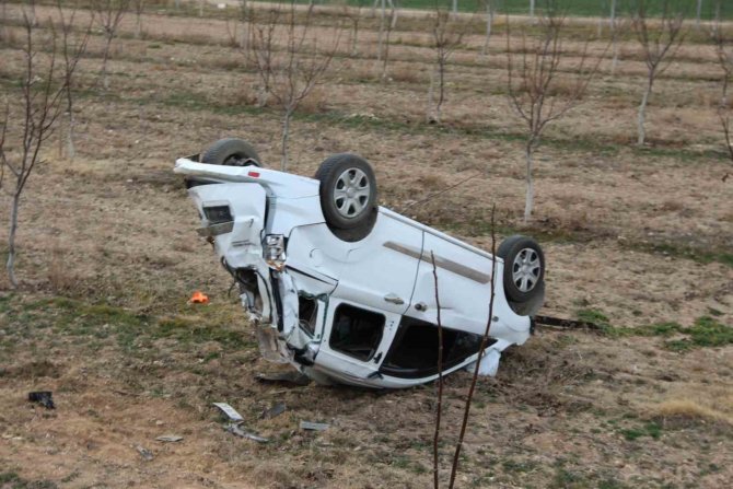 Hurdaya Dönen Araçtan Yaralı Kurtuldu