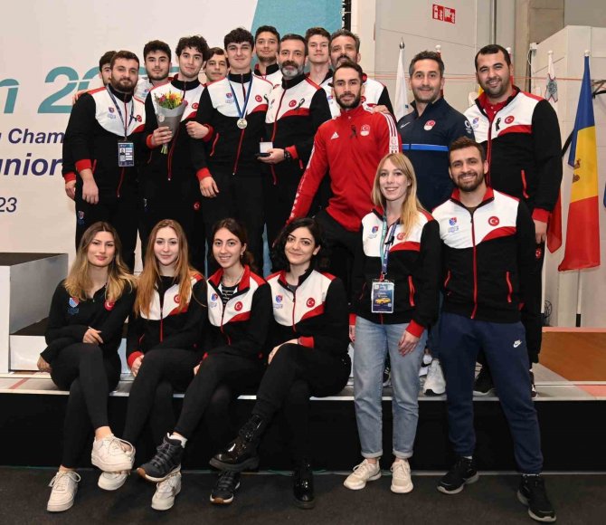 Avrupa Eskrim Şampiyonası’nda Ay-yıldızlılardan Klasman Birinciliği