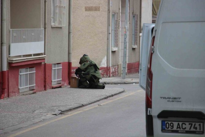 Bomba Sandılar, Pos Makinesi Rulosu Çıktı