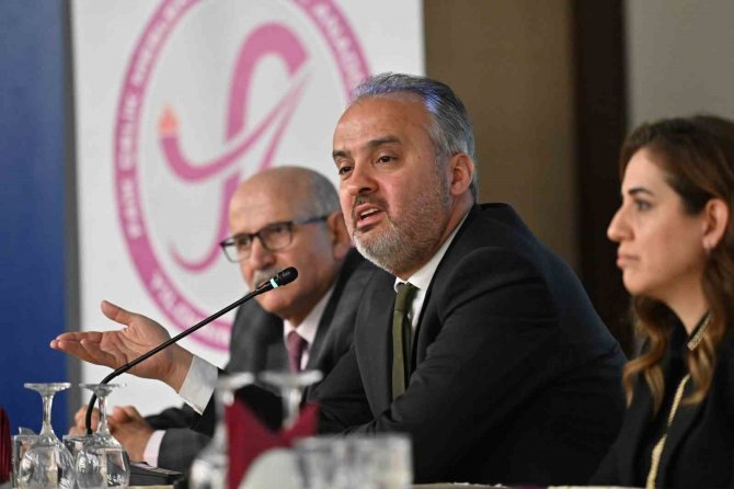 Liseli Gençlerden Depremzedeler İçin Uyku Tulumu