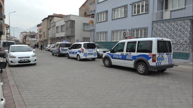 Polis Memuru Evinde Ölü Bulundu