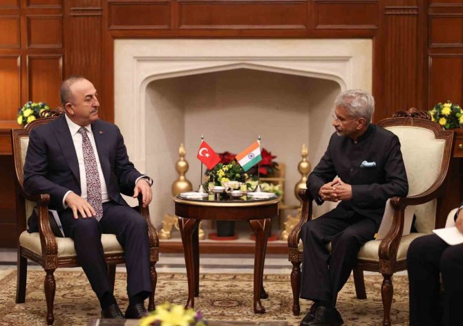 Dışişleri Bakanı Çavuşoğlu Hindistan’da