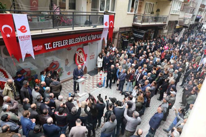 Efeler Belediyesi 10’uncu Kitap Kafe Kapılarını Hizmete Açtı