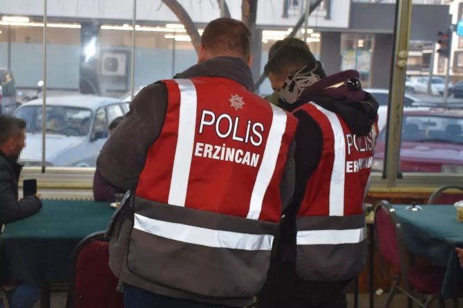 Erzincan’da Asayiş Ve Narkotik Uygulaması Gerçekleştirildi