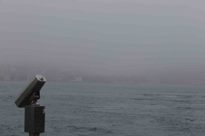 İ̇stanbul Boğazı’nda Yoğun Sis