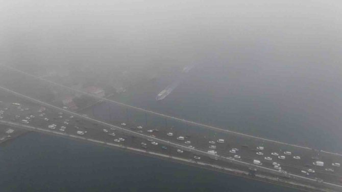 Boğaz’da Sisle Oluşan Kartpostallık Manzara Dron İle Görüntülendi