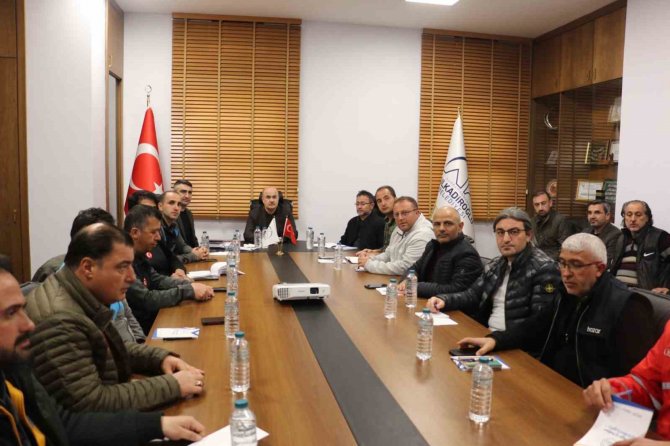 Başkan Söğüt, Yeniden Deprem Bölgesinde