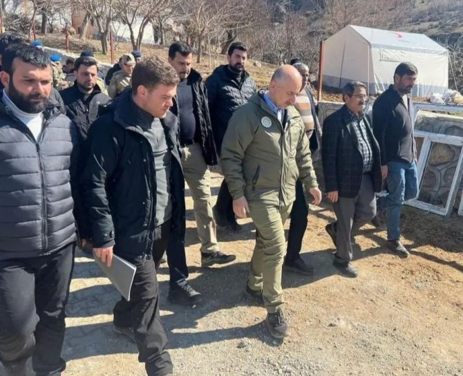 Kaymakam Karaloğlu, “Depreminin Açmış Olduğu Yaraları Sarmaya Devam Ediyoruz”