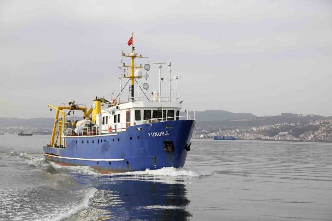 İ̇zmit Körfezi’nde Dip Çamuru Temizliği Öncesinde Biyoçeşitlilik Tespiti