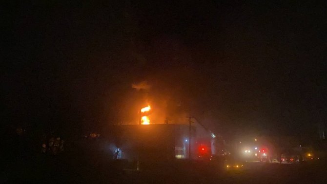 Kocaeli’de Fabrika Yangını