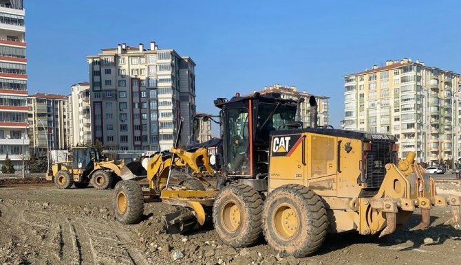 Elazığ Belediyesinden Konteyner Kent Kurulumuna Destek