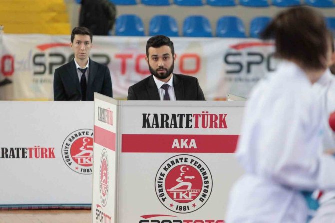 Manisa Bbsk’nın 3 Sporcusu Ve 1 Antrenörü Milli Takıma Seçildi