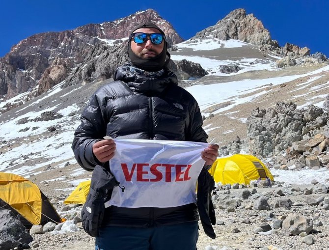Vestel Desteğiyle Aconcagua Zirvesine Ekspedisyon Tırmanışı