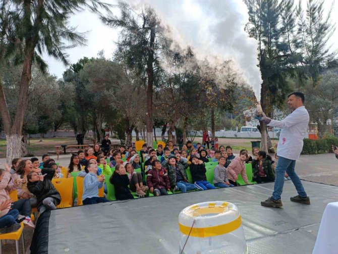 Marmaris’te Çocuklara Bilimsel Destek