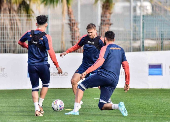 Başakşehir, Alanyaspor Maçı Hazırlıklarına Devam Etti