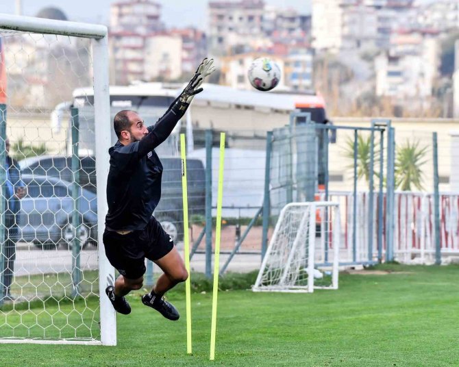 Başakşehir, Alanyaspor Maçı Hazırlıklarına Devam Etti