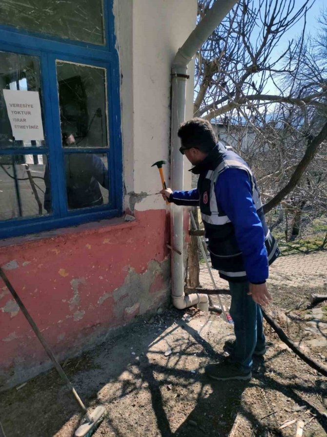 Büyükşehir Ekiplerinden Bin 376 Binada Hasar Tespit Çalışması