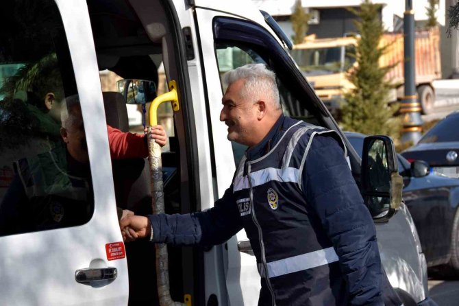 Nevşehir’de Polis Okul Çevrelerinde Kuş Uçurtmuyor