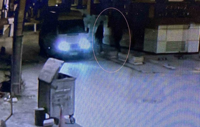 23 Yaşındaki Gencin Pompalı Tüfekle Öldürüldüğü Olay Kamerada