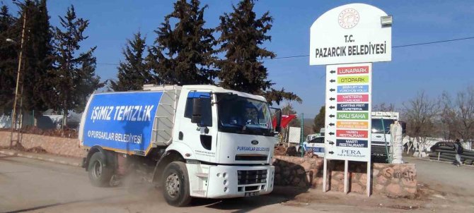 Pursaklar Belediyesi Temizlik Ekibi Deprem Bölgesinde