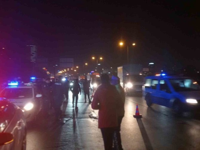 Tem Otoyolu’nda Otomobilin Çarptığı Kadın Ağır Yaralandı