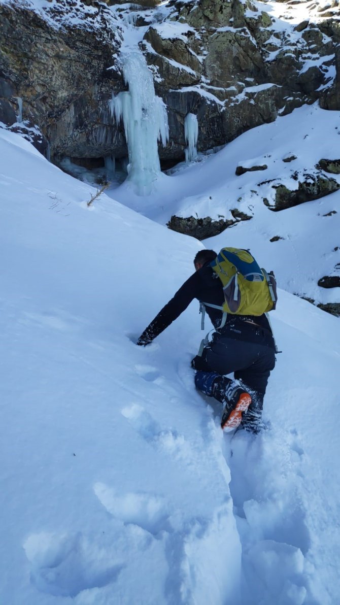 Donan Sütun Şelalesi Hayran Bıraktı