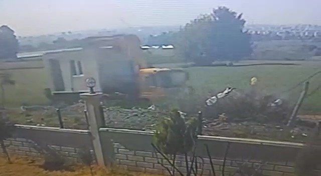 Depremzedeyi Çaldığı Konteyneri Satarak Dolandırdı