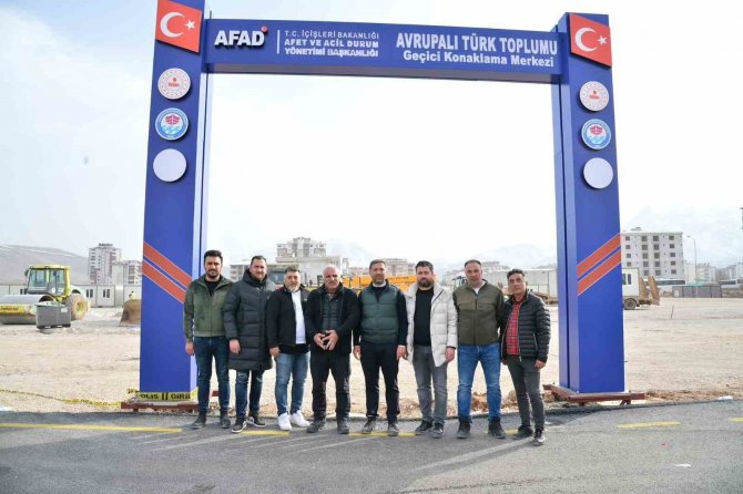Avrupalı Türkler Deprem Bölgesine Konteyner Kent Kuruyor