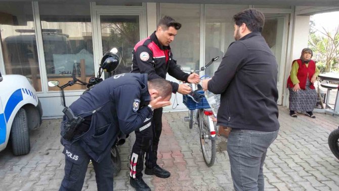 Evi Ateşe Verip, Müdahale İçin Gelen Ekiplere Ecel Teri Döktüren Şahıs Tutuklandı