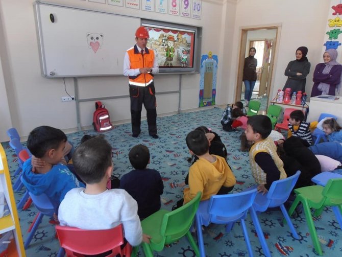 Bayburt’ta Okullarda Deprem Haftası Etkinlikleri Başladı