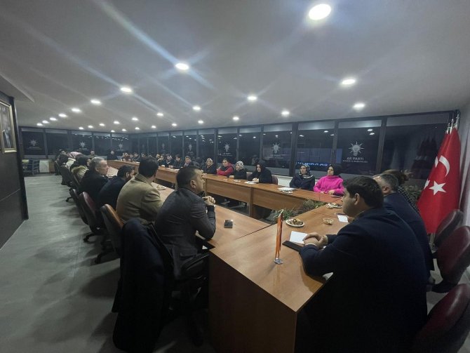 Depremzedelerin Konforunu Arttırabilmek Adına Değerlendirme Toplantısı Yapıldı