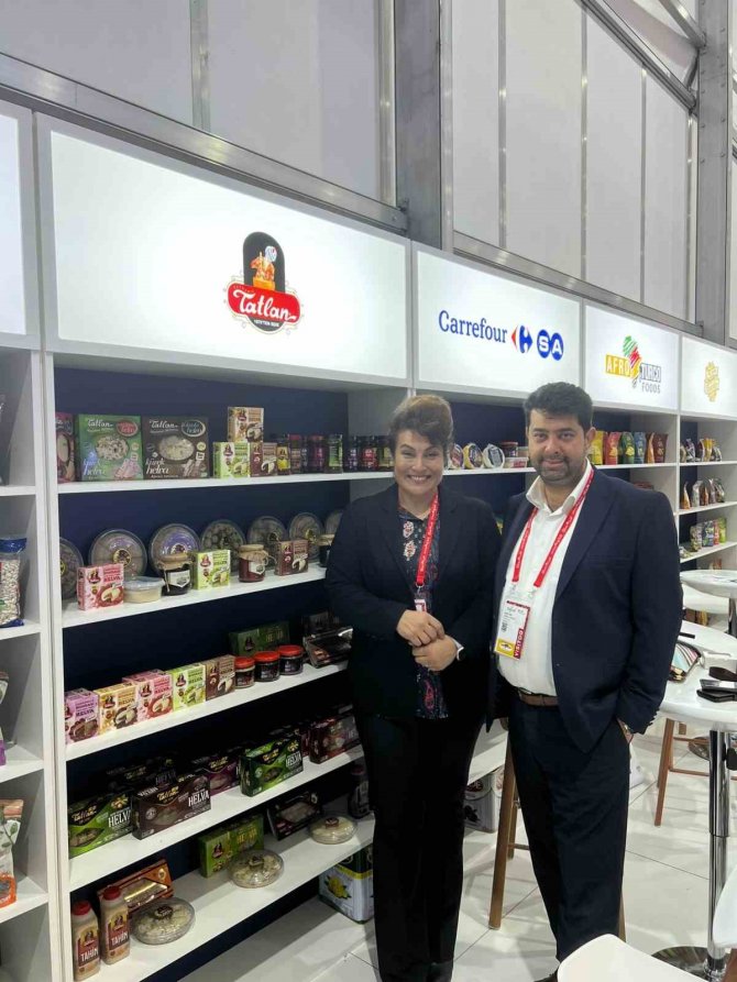 Tatlan Helva 147 Yıllık Lezzetiyle Dubai Gulfood 2023 Gıda Fuarı’nda Yer Aldı