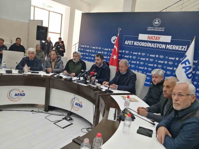 Bakan Kurum: “Türkiye Genelinde 202 Bin Bina Acil Yıkılacak, Ağır Hasarlı Veya Yıkık”