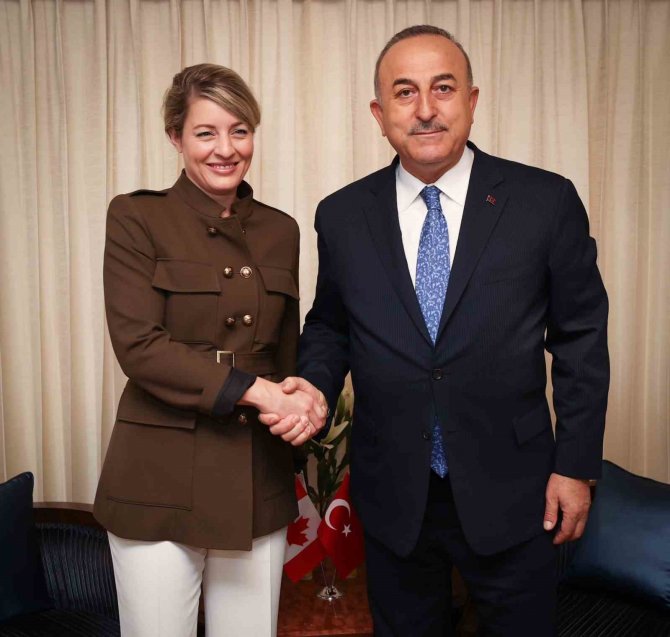 Bakan Çavuşoğlu, Lavrov Ve Kanadalı Mevkidaşıyla Görüştü