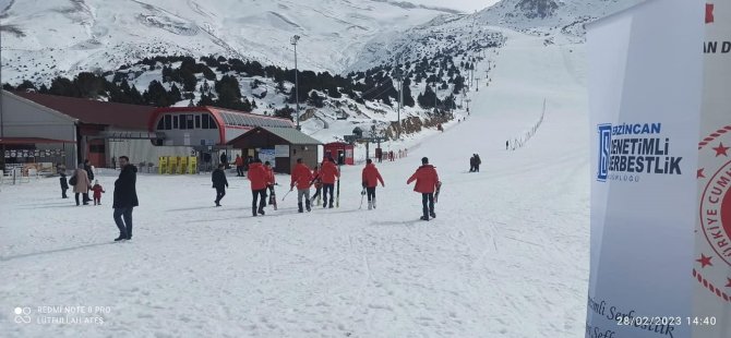 Erzincan’da Yükümlülere Yönelik Kayak Etkinliği Düzenlendi