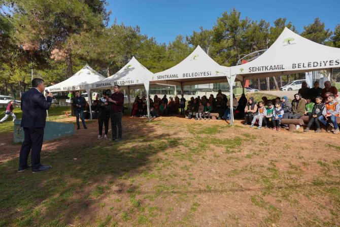 Fadıloğlu, Yetim Çocuk Ve Annelerini Misafir Etti