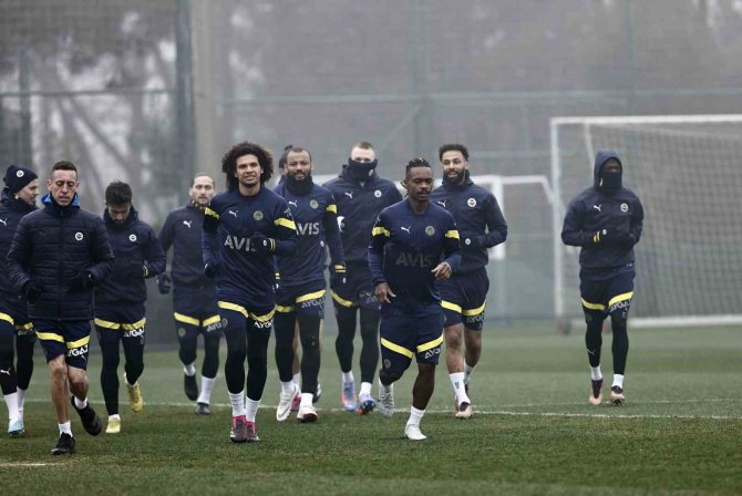 Fenerbahçe, Kayserispor Maçı Hazırlıklarını Sürdürdü