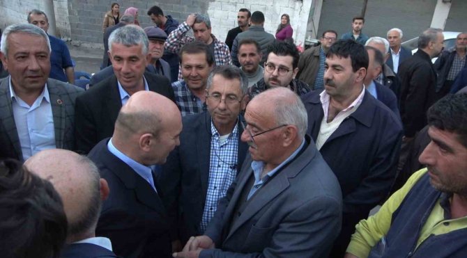 Tunç Soyer: "Osmaniyeli Kardeşlerimize Elimizden Geldiğince Destek Olacağız"