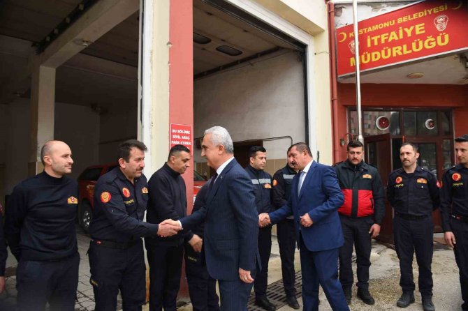 Deprem Bölgesinden Kastamonu’ya Dönüş Yapan Belediye Personeline Teşekkür Ziyareti