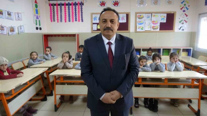 Deprem Sonrası Kilis’te Eğitim Öğretim Başladı