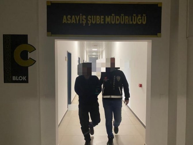 Hırsızlık Suçundan Aranan 2 Hükümlü Yakalandı
